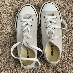 Boys converse low top sneakers